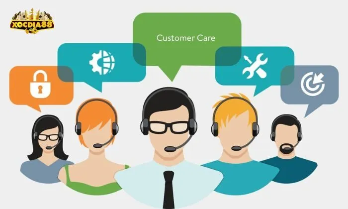 Chat qua mạng xã hội là cách thức liên hệ phổ biến hiện nay